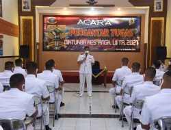 Danpusdikkes Kodiklat TNI AL Beri Pembekalan Siswa Diktukba Angkatan LII TA 2021 Kejuruan Kesehatan