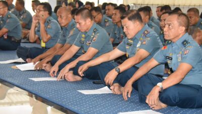 Foto : Prajurit Kodiklatal Pedomani Kekuatan Doa Mampu Merubah Takdir