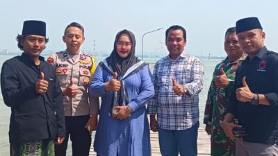 Foto : Resmikan Tambatan Perahu di Desa Tajungan, Mahfud: Ini Bentuk Perjuangan Kami Untuk Kebutuhan Para Nelayan