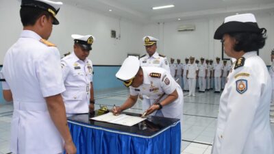 Foto : Dankodikopsla Pimpin Sertijab Danpusdiklapa Kodiklatal