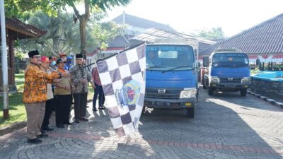 Foto : Pemkab Bangkalan Mulai Droping Air Bersih Ke Daerah Terdampak Kekeringan