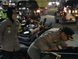 Polres Tanjung Perak Gelar Patroli Skala Besar, pada Malam Satu Syuro