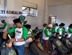 Kompak! Hisan Cabang Mojokblitung Rutin Gelar Potong Rambut Gratis Untuk Ratusan Santri