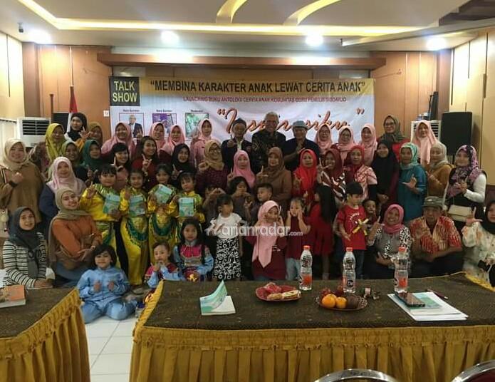 Foto: Talk Show Cerita Anak di Sidoarjo