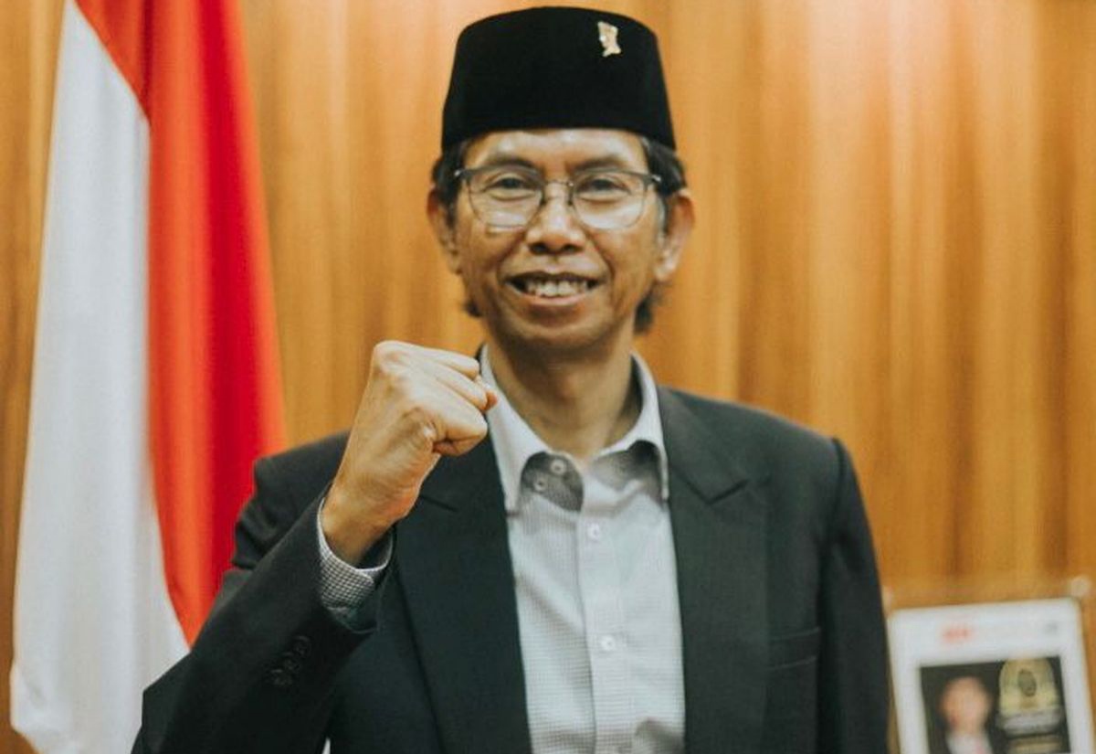 Ketua DPRD Kota Surabaya Adi Sitarwiyono. 