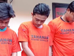 3 Begal Bersenjata Celurit di Surabaya Dibekuk Polisi, Nih Tampangnya