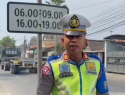 PJR Polda Jatim Sosialisasi Larangan Truk Tronton Melintas di Jalan Kalianak pada Pukul Ini