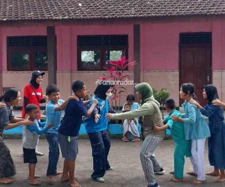 Seribu Senyum dan SAIM Baksos ke Lumajang