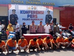 Keren !! Konferensi Pers Akhir Bulan, Polres Bangkalan dan Jajaran Berhasil Amankan Puluhan Tersangka