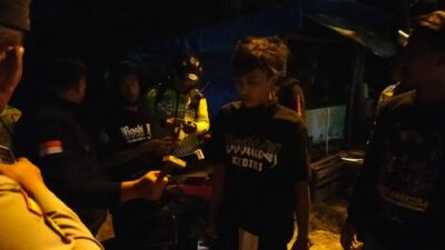 Tersangka RM diamankan saat di perbatasan Kecamatan Tikung, A diamankan di Pertigaan Deket, sedang MS diamankan di wilayah Kecamatan Sugio Lamongan.
