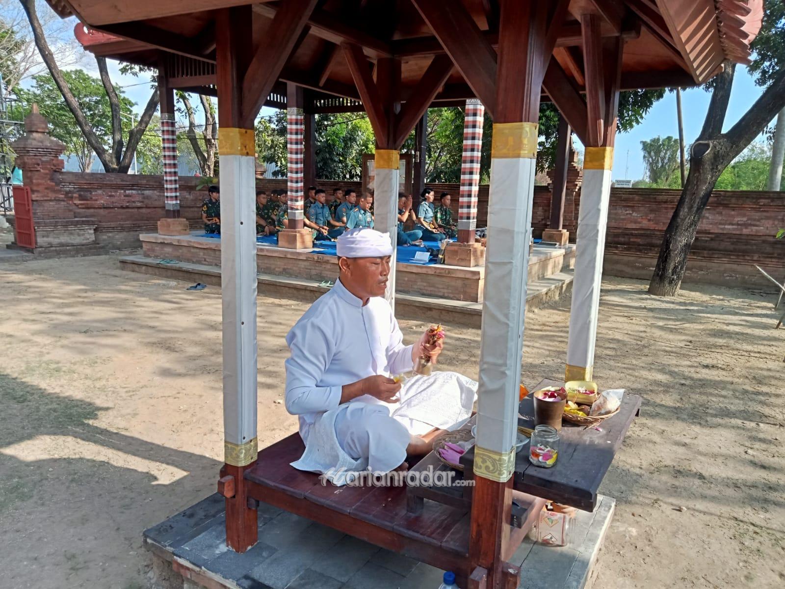 Foto : Lancar Dalam Tugas, Prajurit Kodiklatal Laksanakan Doa Bersama Di Awal Bulan
