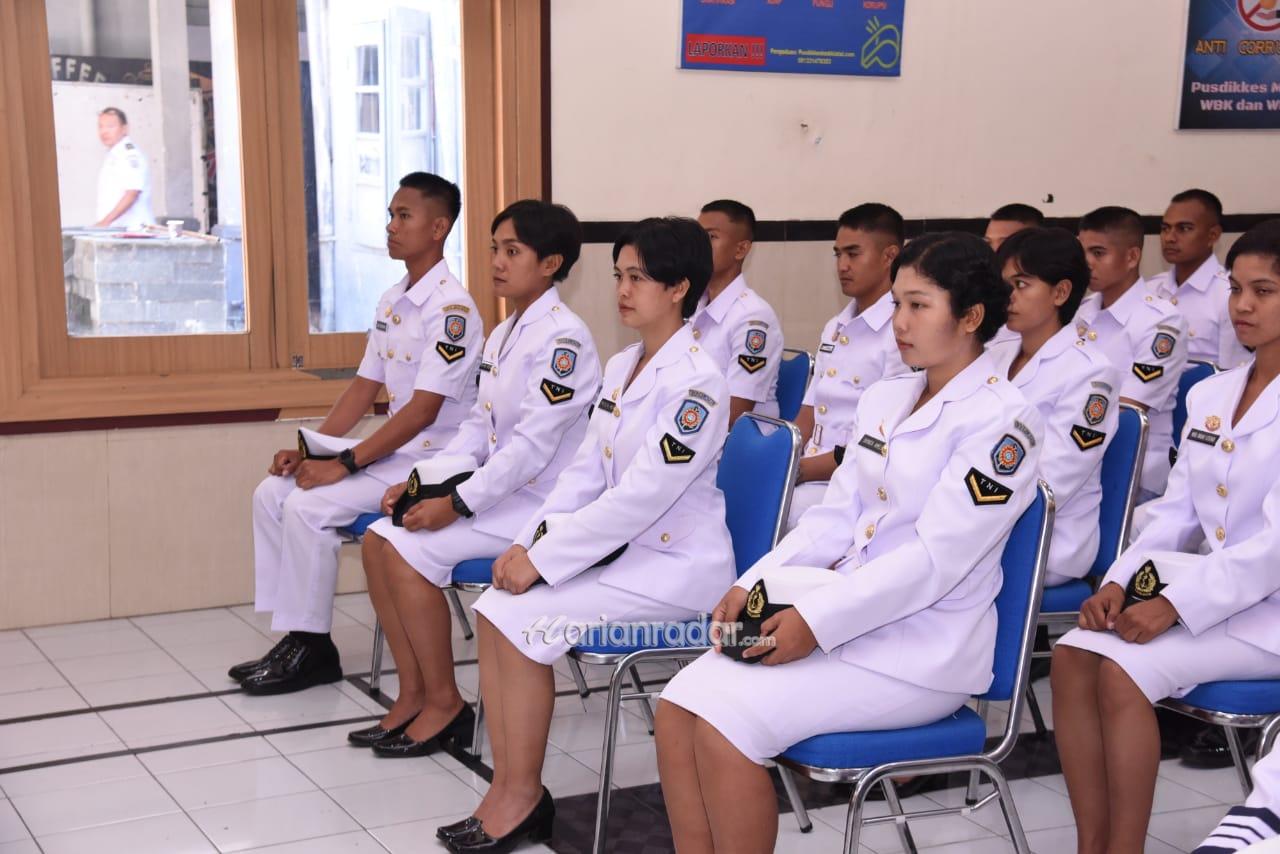 Foto : Jelang Tupdik Siswa Dikmaba dan Dikmata Kesehatan Angkatan 42/II Menerima Pembekalan Dari Danpusdikkes