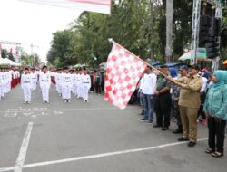 Plt Bupati Lepas Lomba Gerak Jalan Tingkat SD dan SMP