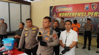 Kasus ini berhasil diungkap Polsek Sedati dan Polresta Sidoarjo, setelah keluarga korban menemui AL sebagai saksi atau rekan jualan korban.