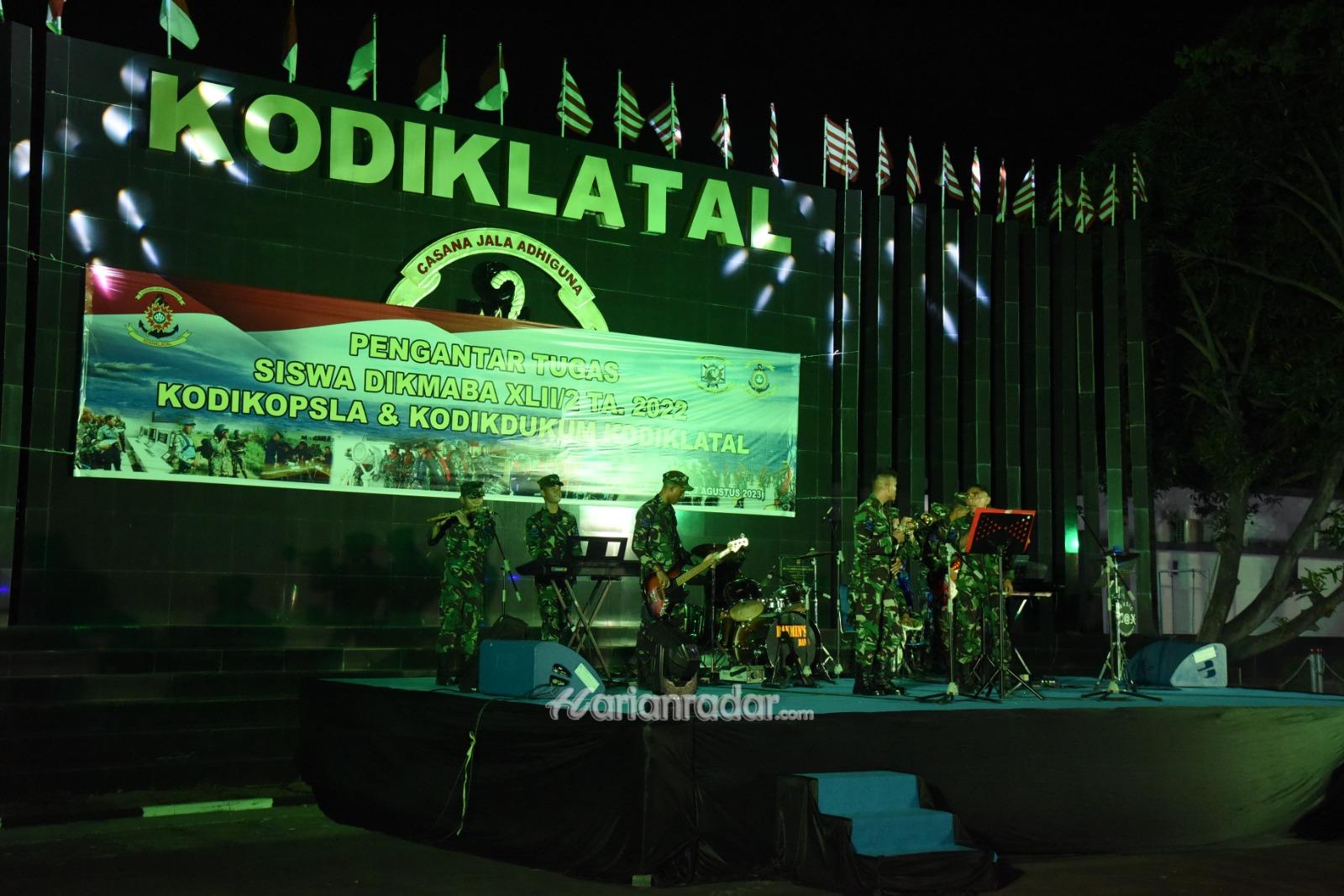 Foto : Malam Pengantar Tugas Siswa Dikmaba TNI AL Angkatan XLII/2 TA 2023 Kodikopsla dan Kodikdukum Kodiklatal