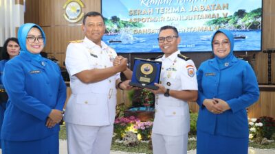 Foto : Danlantamal V Pimpin Sertijab Dua Jabatan Strategis Lantamal V