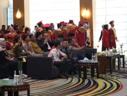 Aspotmar Danlantamal V: Selamat Kepada Wisudawan dan Terimakasihlah Pada Orangtuamu