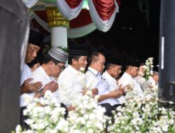 Jelang HUT RI Ke-78, Dankodikdukum Kodiklatal Hadiri Dzikir dan Shalawatan Bersama Forkopimda Jatim