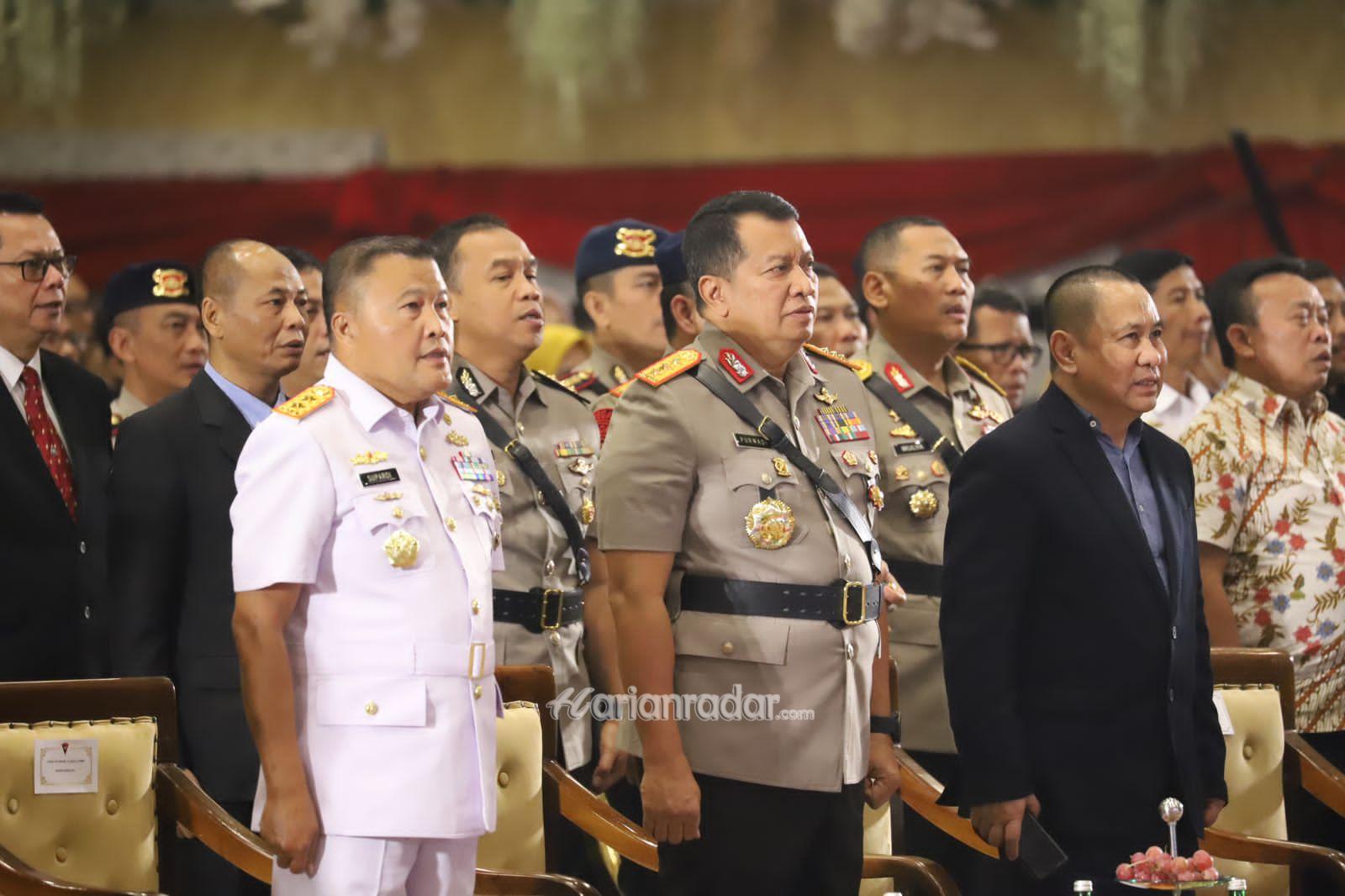 Foto : Wadan Kodiklatal Hadiri Peringatan Dies Natalis Ke-59 Universitas Negeri Surabaya