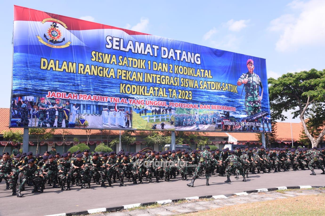 Foto : Perkuat Solidaritas , Dankodiklatal Buka Pekan Integrasi Siswa Satdik Kodiklatal Tahun 2023