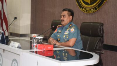 Foto : Wadan Lantamal V Beri Arahan Calon Pengawak Lanal Pacitan