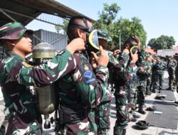 Antusiasnya Peserta Pekan Integrasi Siswa Satdik Kodiklatal Saat Latihan Peran Penanggulangan Kebakaran