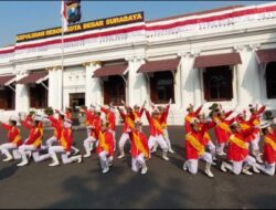 Ratusan Pocil Geruduk Polrestabes Surabaya