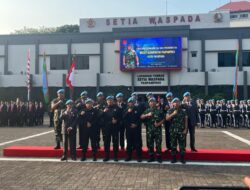 Dankodiklatal Saksikan Pengangkatan Panglima TNI Sebagai Warga Kehormatan Paspampres
