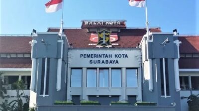Pemerintah Kota (Pemkot) Surabaya segera menerapkan skema kebijakan pemberian bantuan bagi warga Kota Pahlawan.