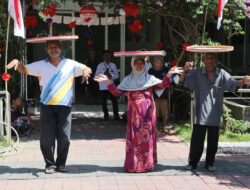 Lomba Joget dan Sunggi Tempeh Lansia Meriahkan HUT KE-78 RI Kota Surabaya