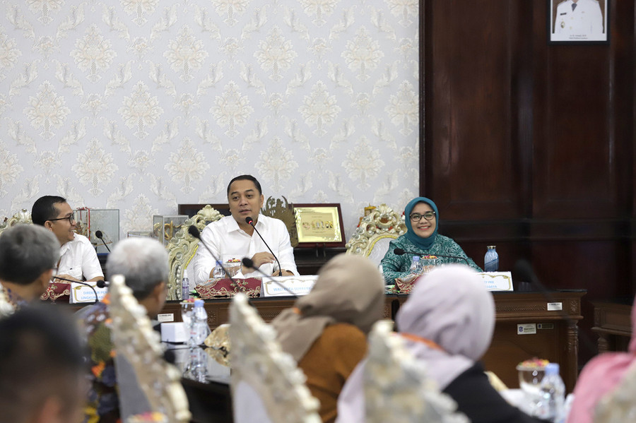 Kementerian Kesehatan Anas Maruf turun langsung ke Surabaya untuk melakukan Sharing Best Practice Penyelenggaraan Smart Healthy City.