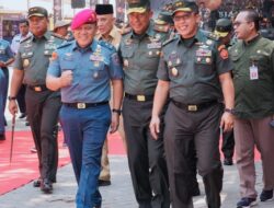 Peringati HUT Ke-78 TNI, Kapokgadik Kodiklatal Hadiri Baksos TNI di Bangkalan