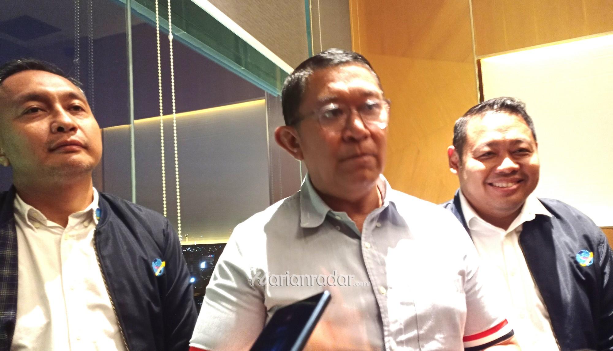 Ketua DPP ALFI Yukki Nugrahawan Hanafi saat memberikan pemaparan kepada wartawan di Grand Dafam Signature Surabaya, pada Sabtu (13/10/2023).
