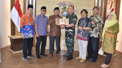Foto : Wadan Kodiklatal Terima Kunker AKD DPRD Kota Tegal