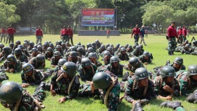 Foto : Siswa Marinir Kodiklatal Resmi Mengawali Pendidikan Komando Angkatan Ke 175 Di Puslatpurmar Karang Tekok Situbondo
