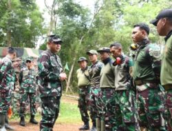 Dirdok Kodiklatal Tinjau Lanjutan Lattek Berganda Siswa Dikmata AL Angkatan 44/2