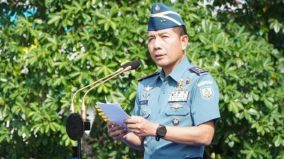 Foto : Wadan Kodiklatal Sampaikan Perhatian Kasal di Upacara Bendera 17-an