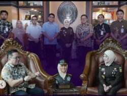 Kajati Jatim Terima Kunjungan Kerja Ka Kanwil Jatim Perum Bulog