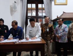 Jamin Kesejahteraan Sosial, Bupati Subandi Teken MoU dengan BPJS Ketenagakerjaan