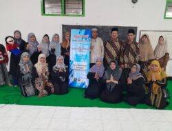 Rajut Kasih Bersama Komunitas Guru Penulis Sidoarjo