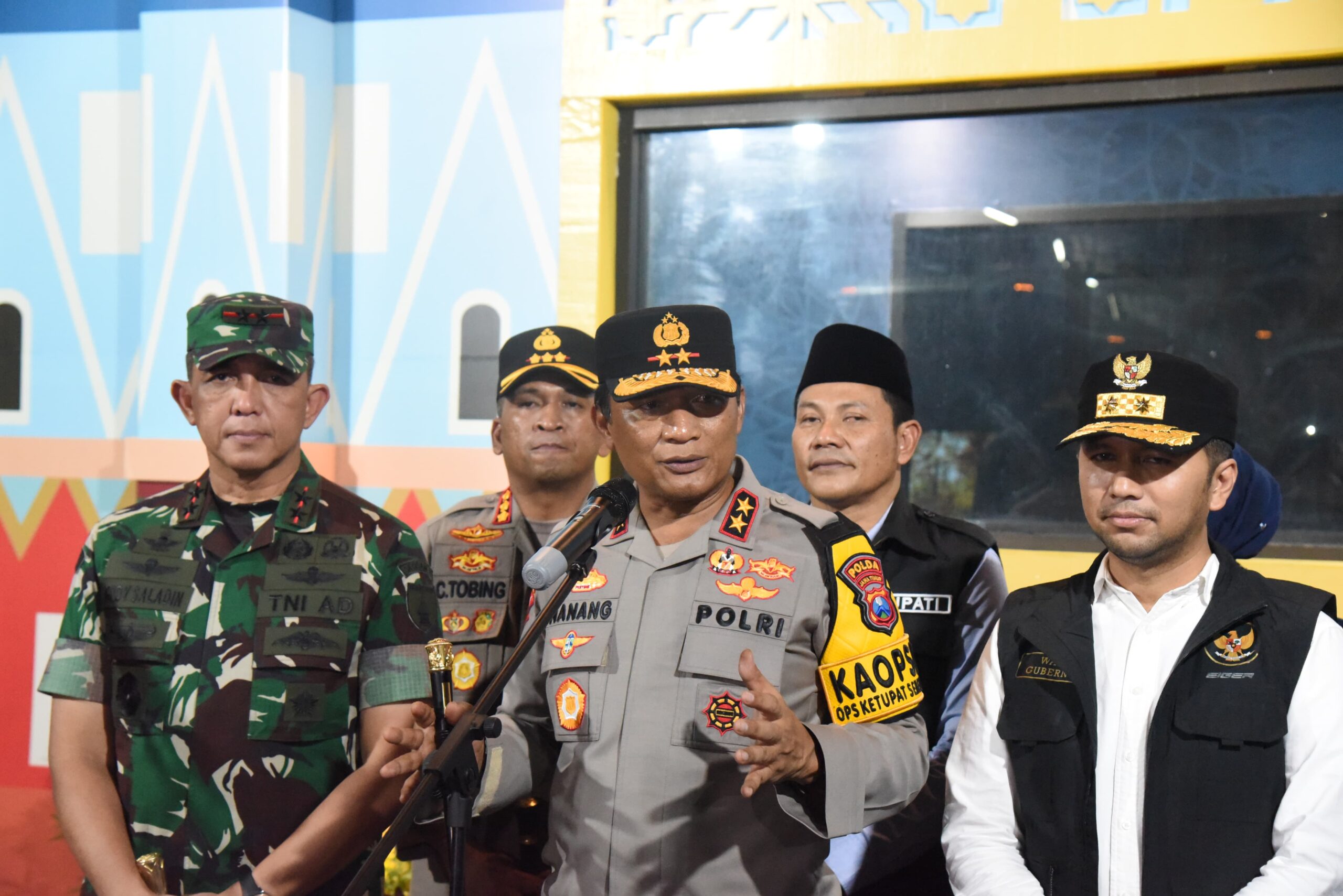 Pastikan aman dan lancar Arus Mudik, Forkopimda Sidoarjo tinjau Poskotis Pam Idul Fitri 1446 
