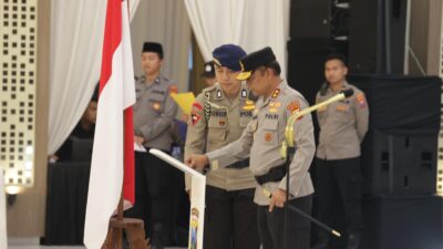 Keterangan Gambar: Kapolda Jatim Pimpin Sertijab Pejabat Utama dan Sejumlah Kapolres