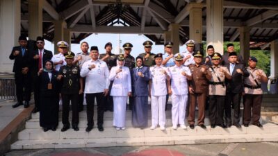 Pemerintah Kabupaten Sidoarjo Gelar Upacara Peringatan Hari Otonomi Daerah ke-29 Tahun 2025