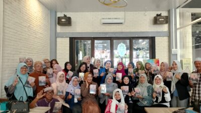 Keterangan Gambar : Perempuan Sejuta Mimpi dari Komunitas Guru