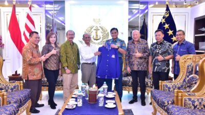 Keterangan foto: Ketua HNSI Munas Bogor, Laksamana (Purn) Sumardjono dan para pengurus inti saat audensi dng KSAL Laksamana TNI M.Alie di Mabes Cilangkap, Jumat 13 Oktober 2023.