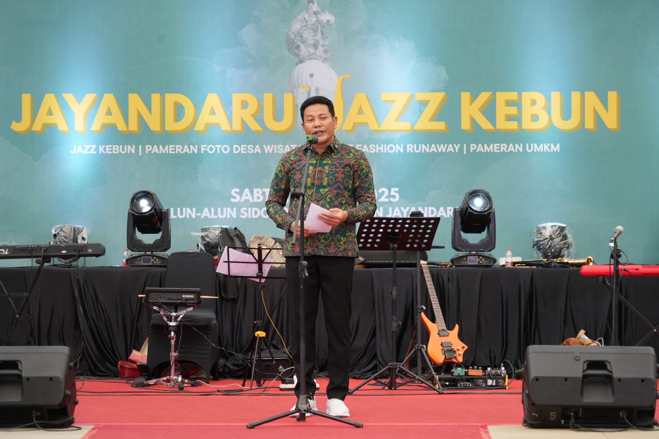 Bupati Sidoarjo Subandi Buka Ajang Ekonomi Kreatif 2025; Jayandaru Jazz Kebun Wadah Apresiasi dan Inovasi Seni Sidoarjo