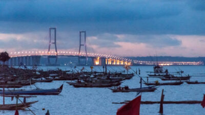 Keterangan Foto: Pulau Madura sisi Suramadu