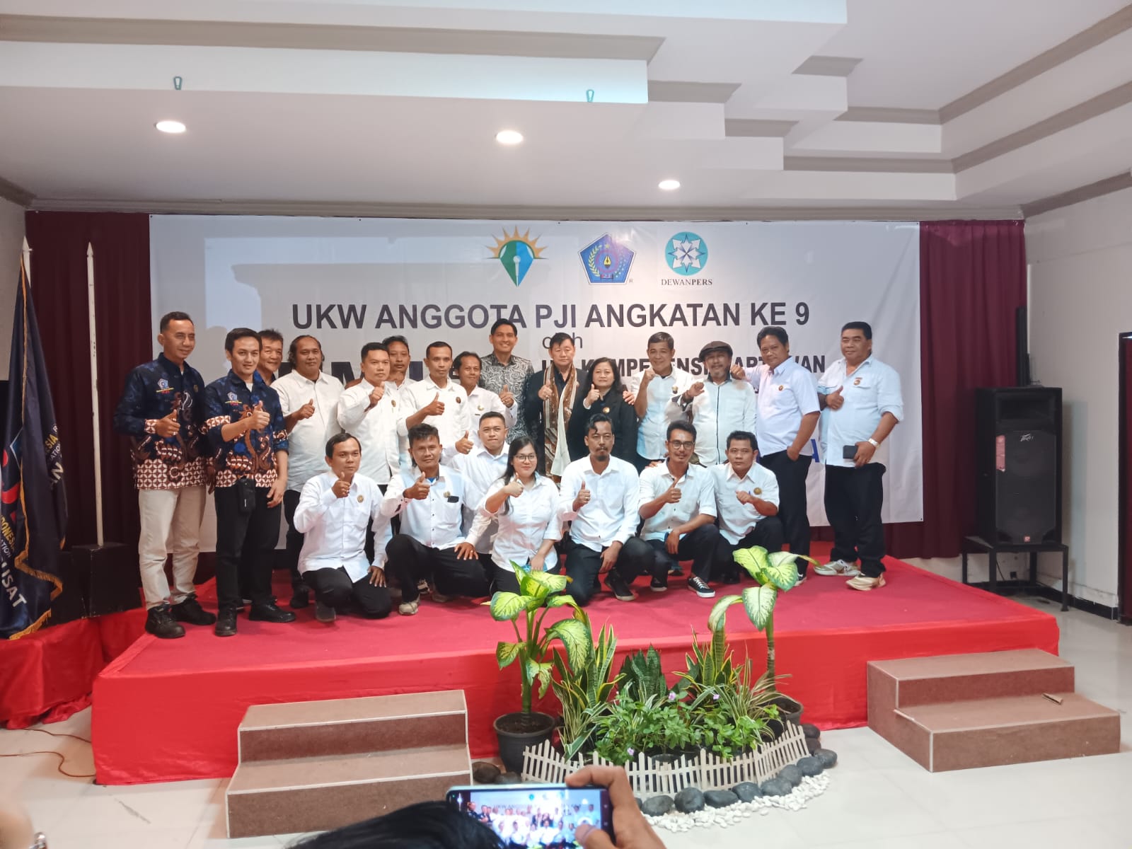 Bupati Indramayu Lucky Hakim resmikan UKW Anggota PJI ke-9