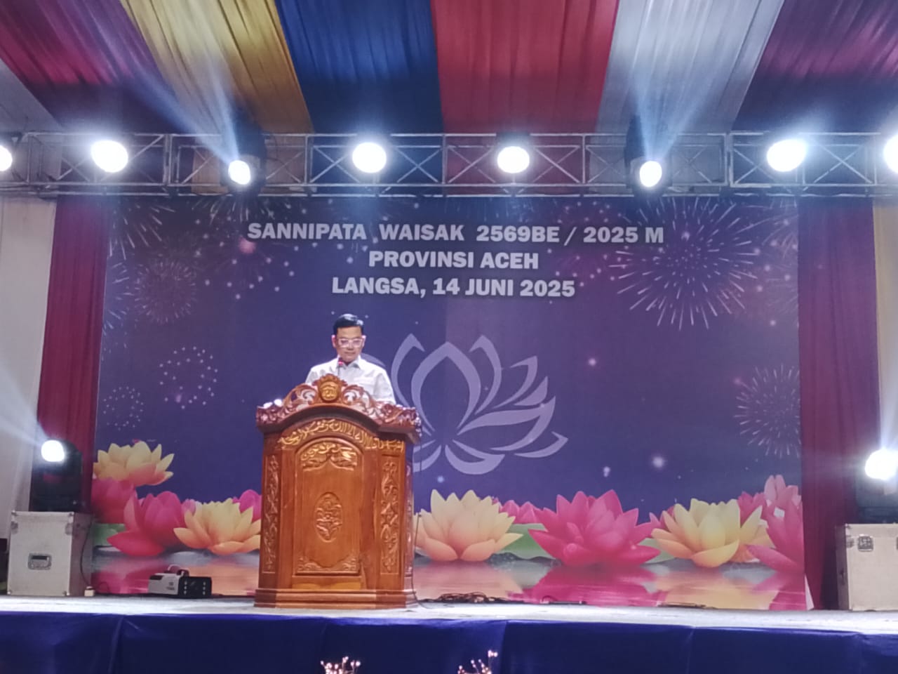 Keterangan Foto: Jeffry Sentana S Putra SE Wali Kota Langsa Hadiri SANNIPATA WAISAK 256 BE Tahun 2025 Se-Aceh