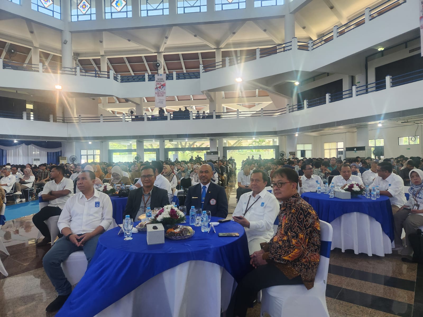 Rektor UHT Hadiri Kuliah Tamu Menteri Transmigrasi RI di Institut Teknologi Sepuluh Nopember Surabaya ITS: Bahas Transmigrasi untuk Generasi Emas Indonesia